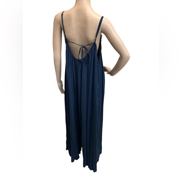 Wishlist Camisole Wide Leg Spaghetti Strap Jumpsuit Navy Blue Women’s Size L - Picture 6 of 13